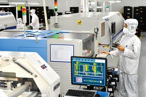 智慧工廠賦能綠色低碳 信息系統的關鍵作用與實踐路徑